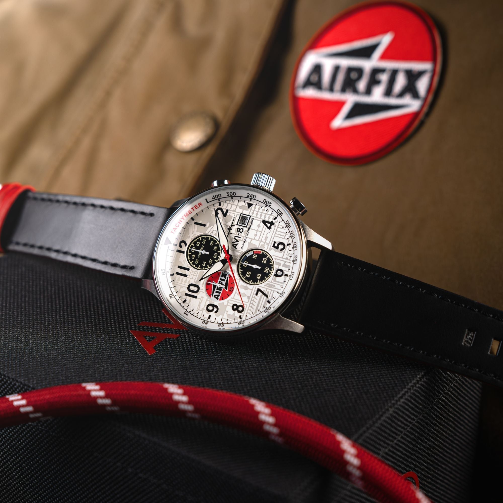 AVI-8 AVI-8 Hawker Hurricane Classic Chronograph - Airfix Edition Deco Grey Men's Watch AV-4011-1C