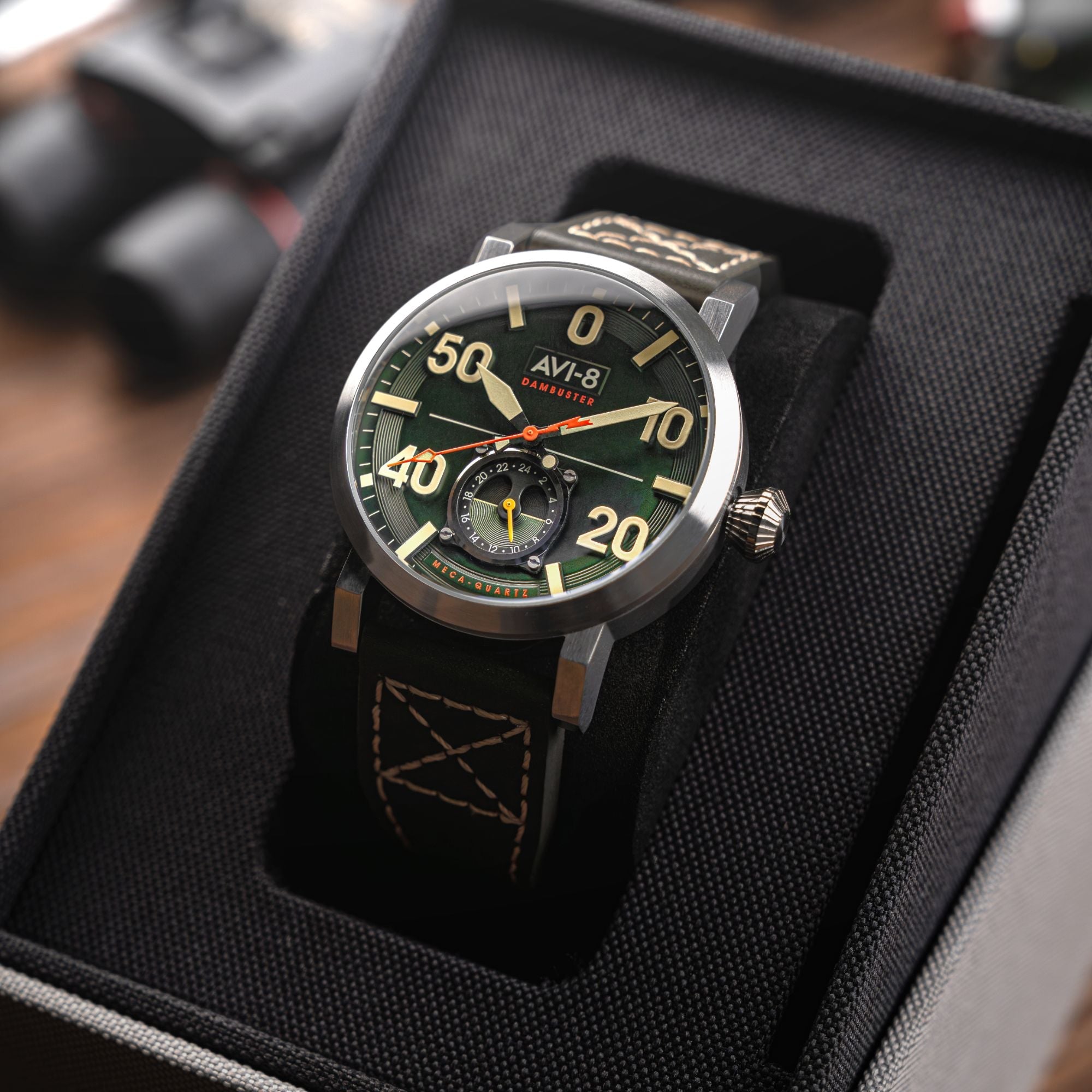 AVI-8 AVI-8 Dambuster Chadwick Meca-Quartz Forest Green Men's Watch AV-4113-02