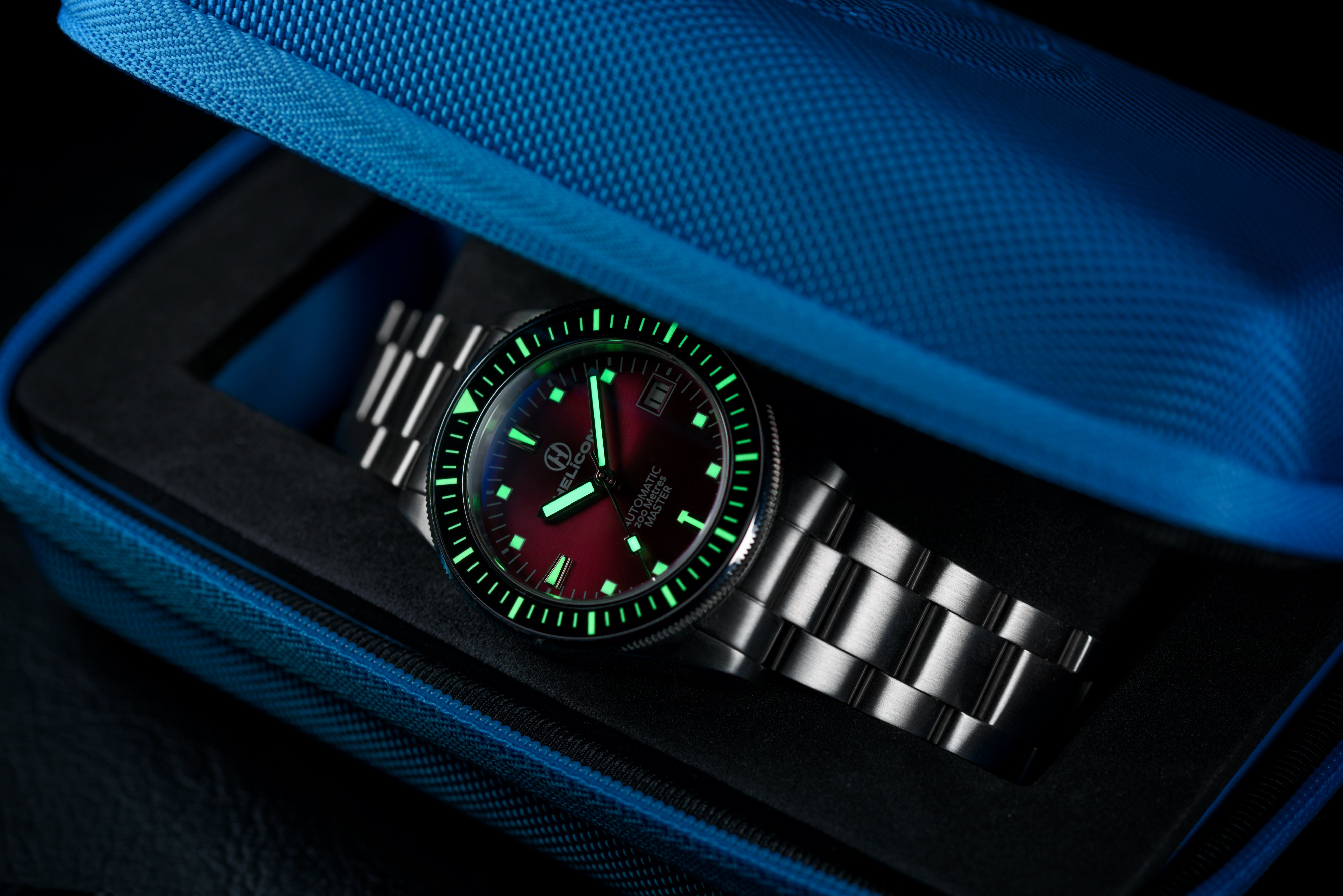 Helicon Master 62 Dive Watch Claret