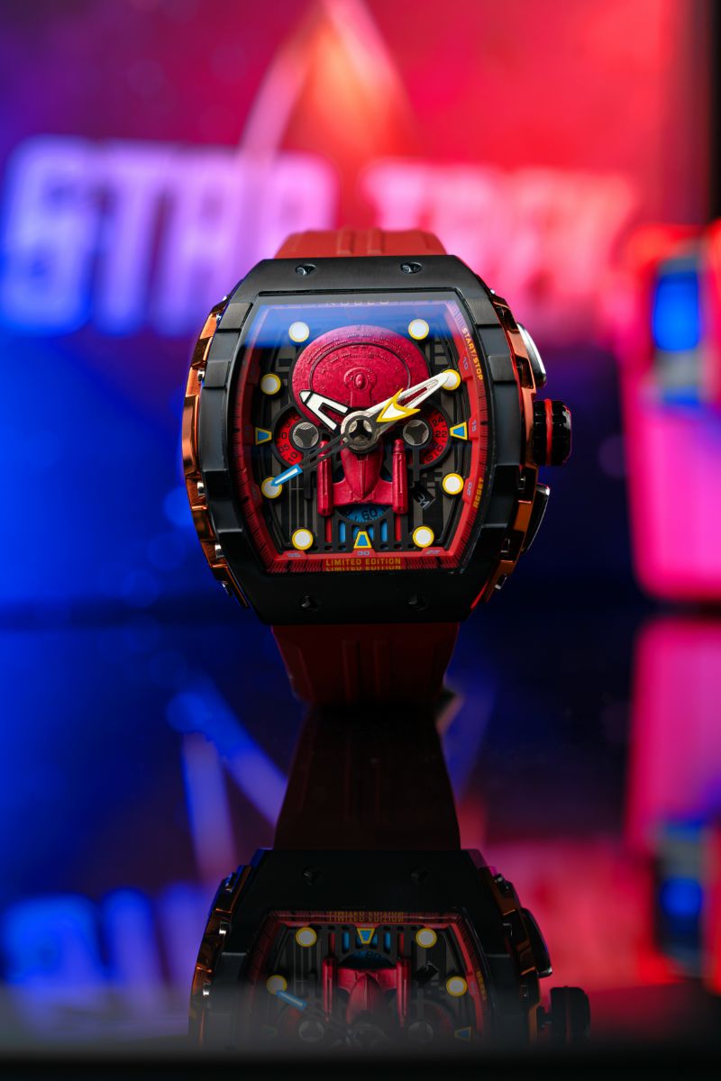 NUBEO Nubeo Magellan Chronograph Star Trek Enterprise-D Limited Edition Command Red Men's Watch NB-6097-03