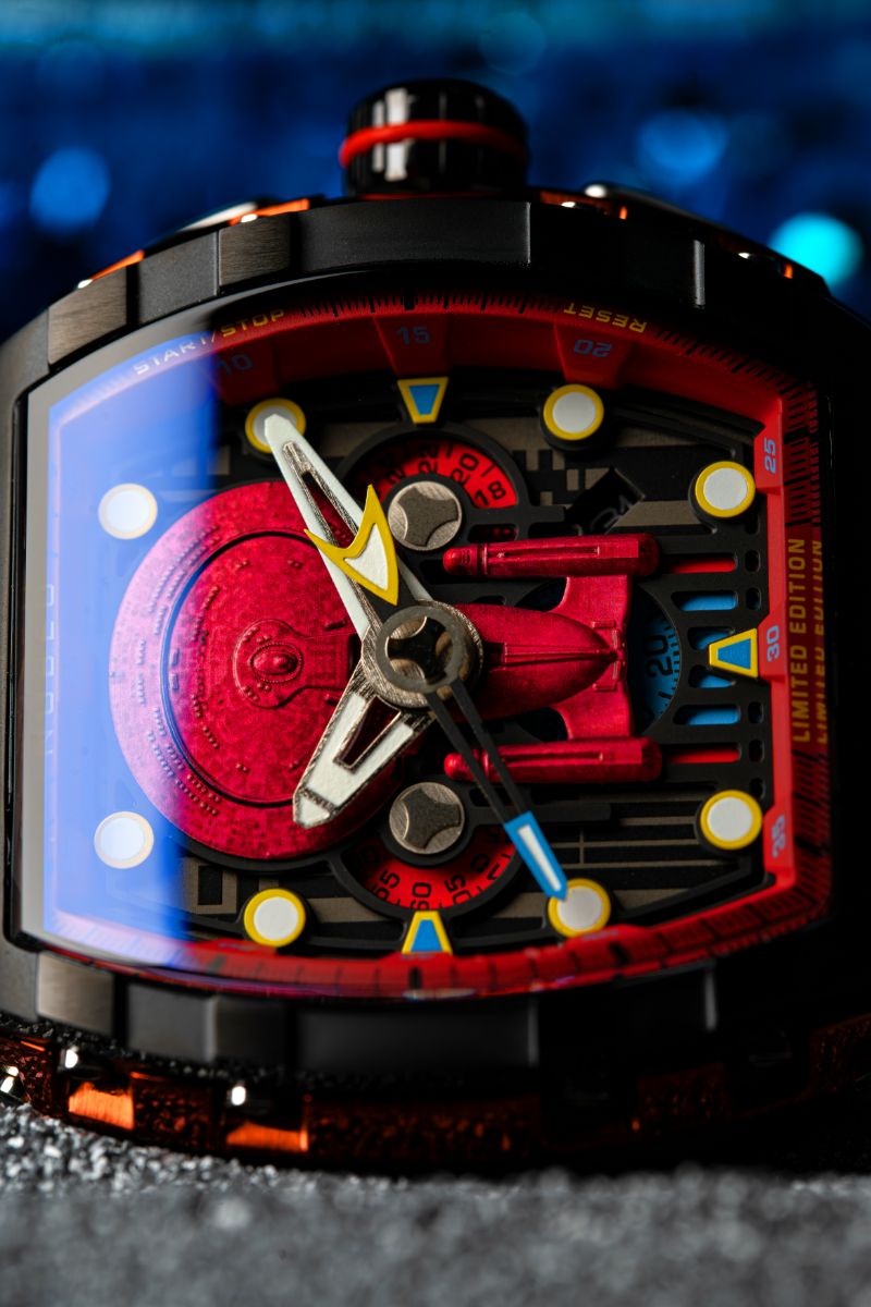 NUBEO Nubeo Magellan Chronograph Star Trek Enterprise-D Limited Edition Command Red Men's Watch NB-6097-03