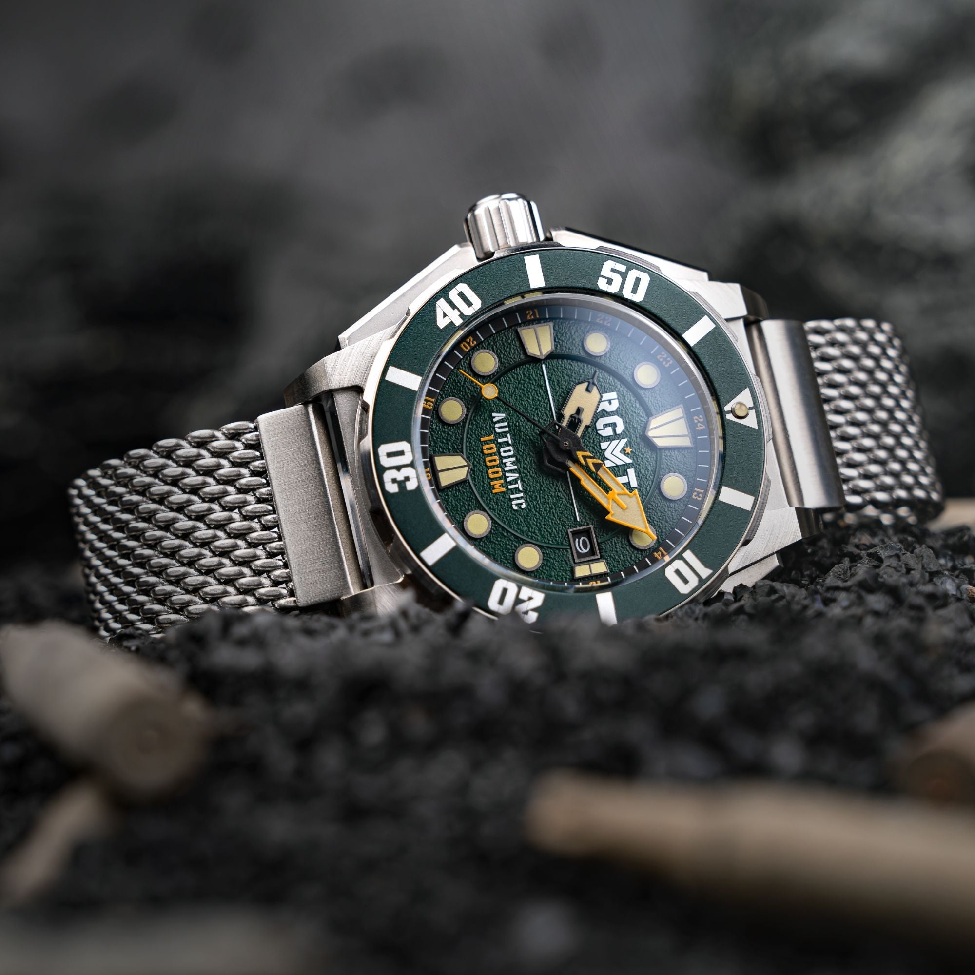 RGMT RGMT Torpedo Automatic Diver Military Green Men's Watch RG-8027-77