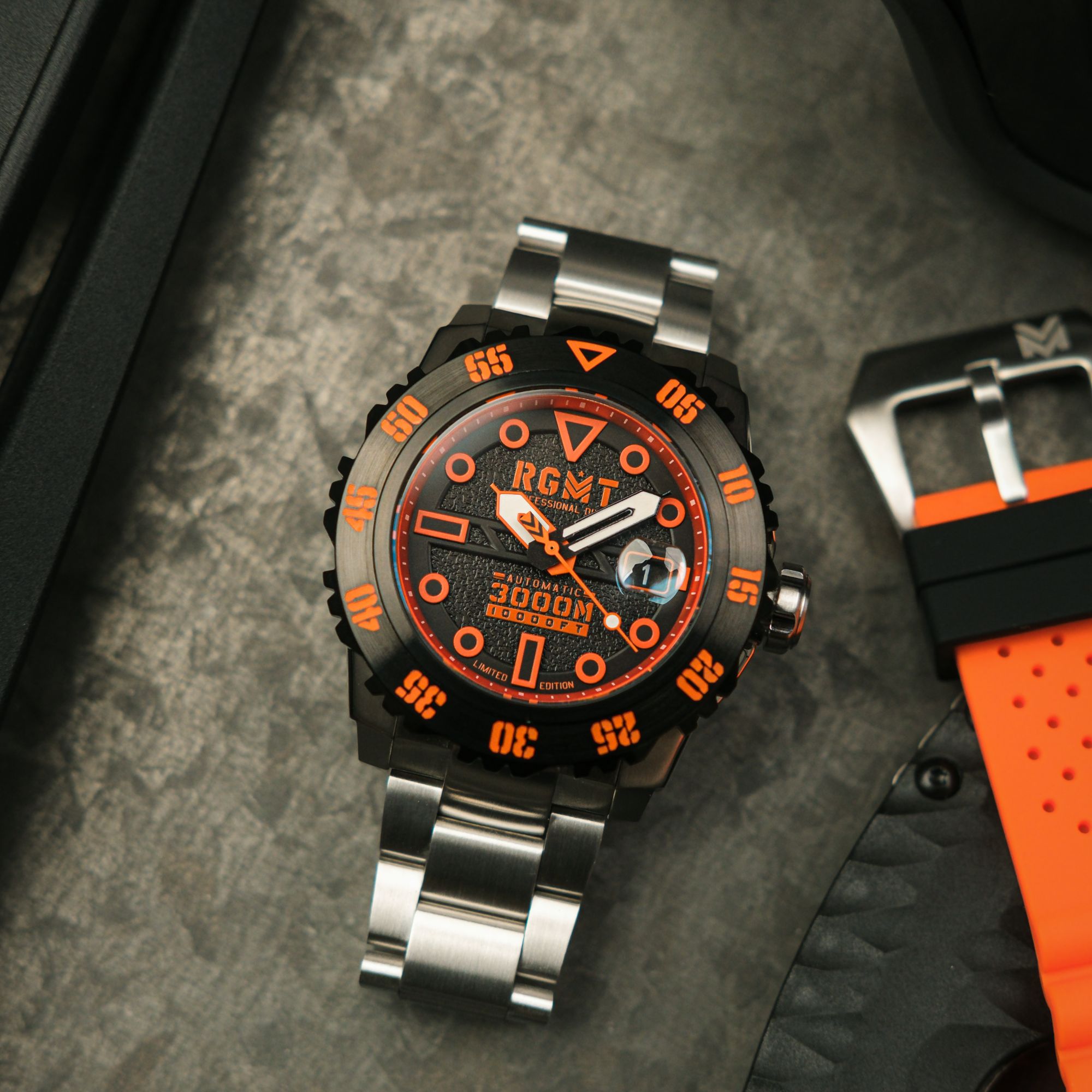 RGMT RGMT Ohio Automatic Limited Edition Orange Black Watch  RG-8034-0I